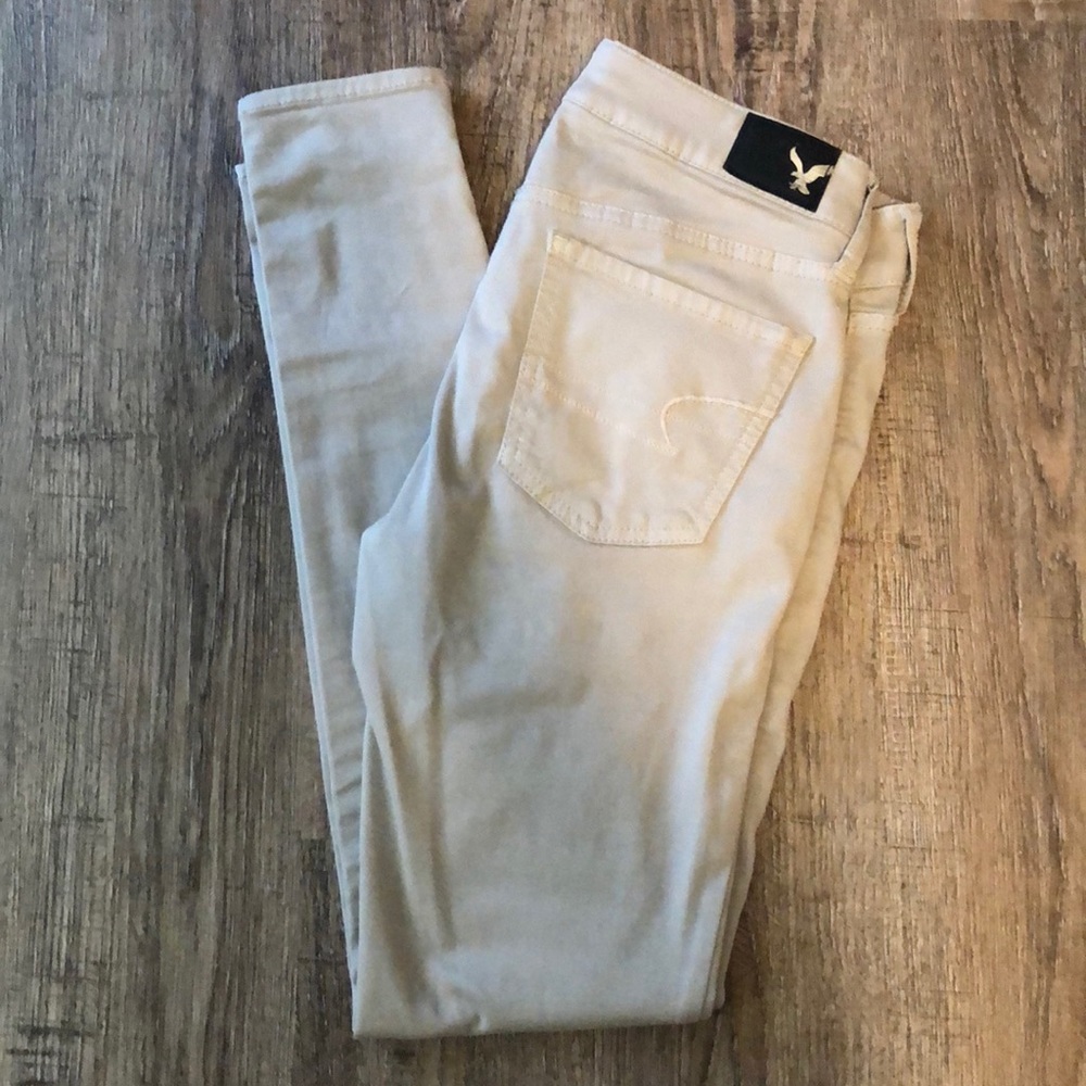Women’s American Eagle Jeans